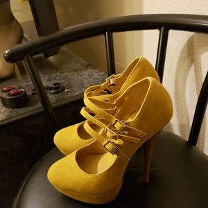 Strappy closed toe pumps